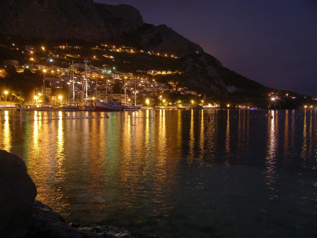Apartment Lid Omiš Esterno foto