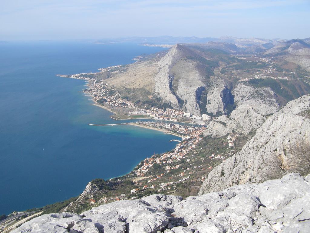 Apartment Lid Omiš Esterno foto