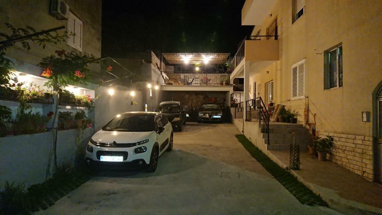Apartment Lid Omiš Esterno foto